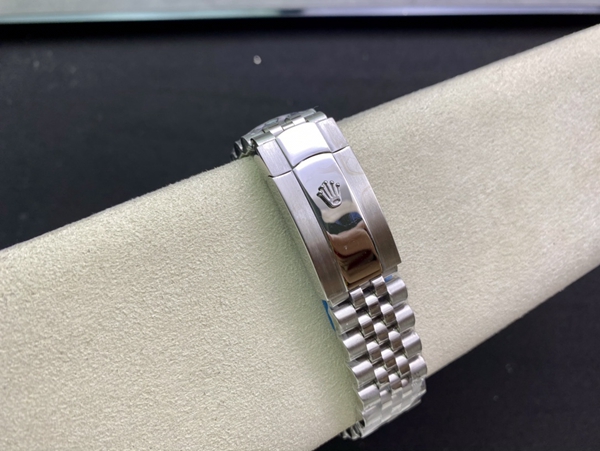 激安ロレックス着用イメージ